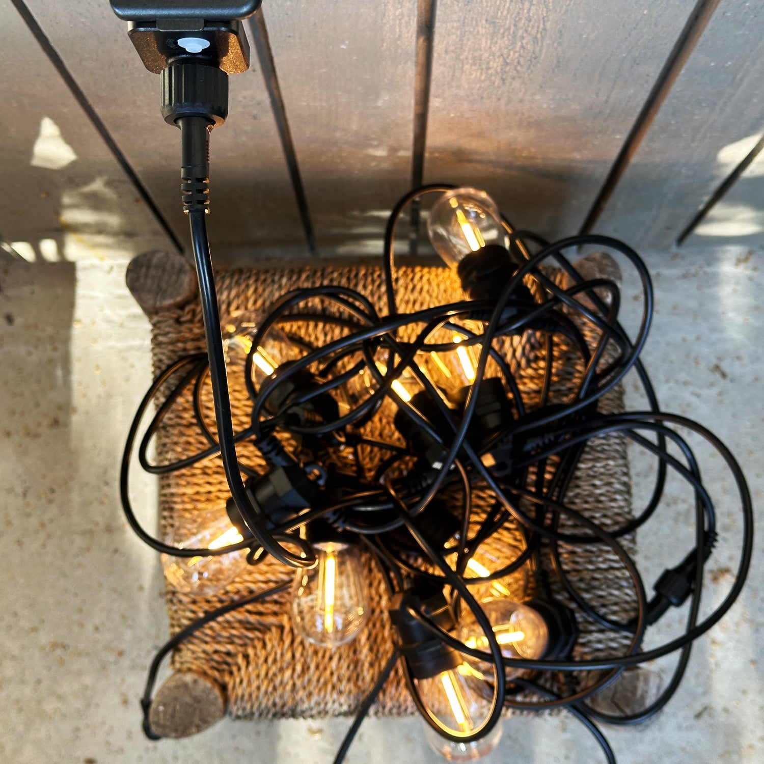 Cosystart lightson transformer wall