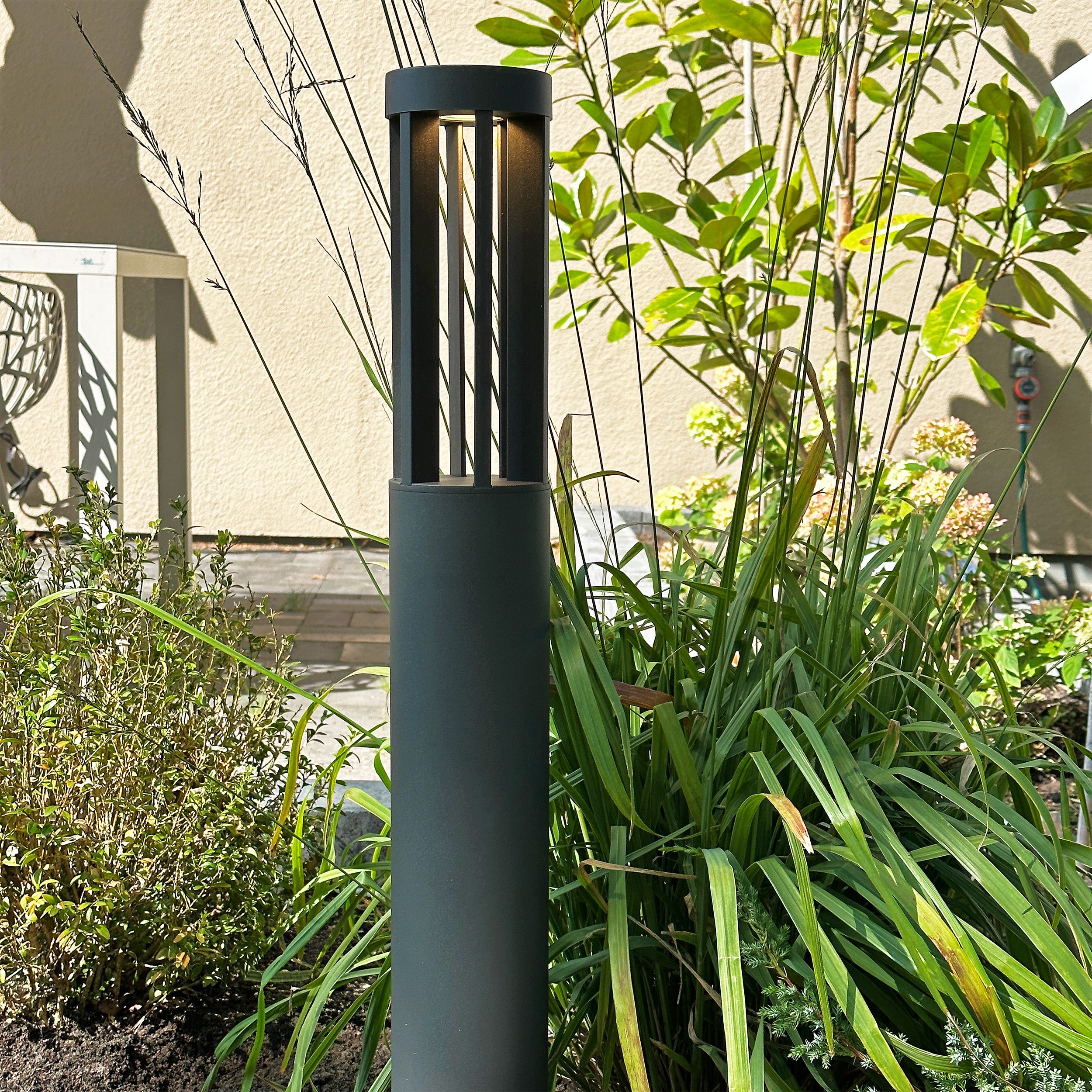 HELIX bollard